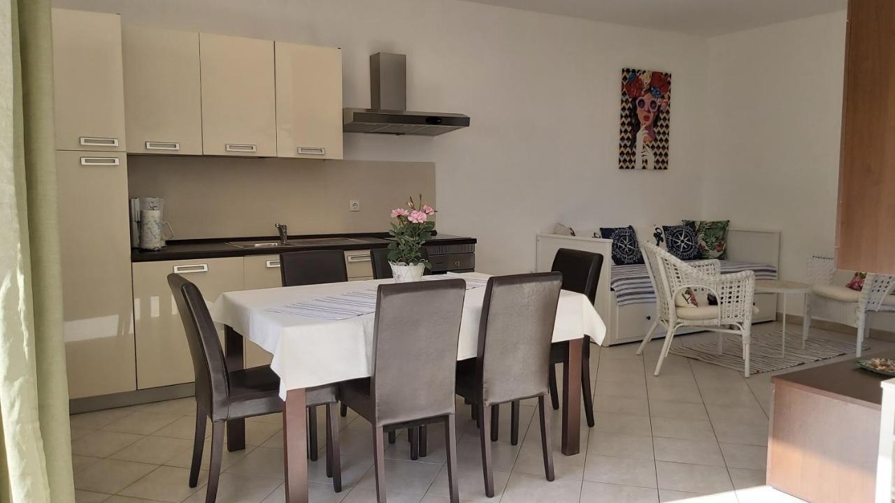 Apartman Barbat-Za Cijelu Obitelj Barbat na Rabu Exterior foto